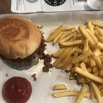 CRAFThouse - BBQ Brisket Burger - New American Near Me - San Marcos, Texas
