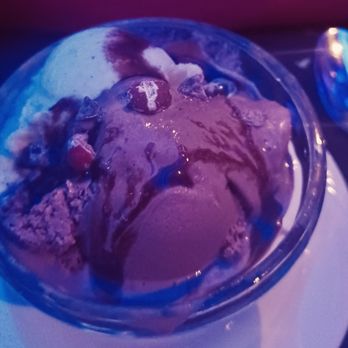 Lucien's Manor - chocolate ice-cream - Wedding Planning Near Me - Berlin, New Jersey