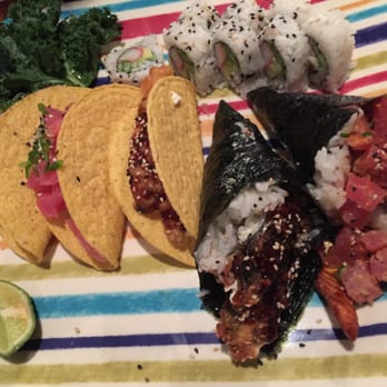 Hand Roll Sushi - #Temaki and Sushi Tacos - Sushi Bars Near Me - Orlando, Florida Hand Roll Sushi - #Temaki and Sushi Tacos - Sushi Bars Near Me - Orlando, Florida