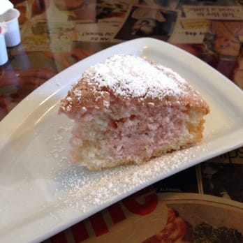 KC's American Kitchen - Raspberry cake that comes with breakfast - American Near Me - Windsor, California