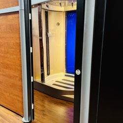 Tansmania - Our personal airbrush room.