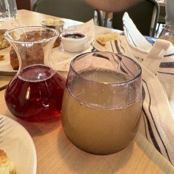 Birdy’s Behind the Bower - Mimosa glass - Breakfast & Brunch Near Me - New Orleans, Louisiana Birdy’s Behind the Bower - Mimosa glass - Breakfast & Brunch Near Me - New Orleans, Louisiana