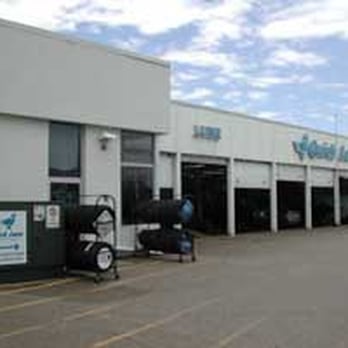 New Brighton Ford - Fast lube oil changes, tires, brake repairs, shocks, struts, air conditioning and more! - Car Dealers Near Me - New Brighton, Minnesota New Brighton Ford - Fast lube oil changes, tires, brake repairs, shocks, struts, air conditioning and more! - Car Dealers Near Me - New Brighton, Minnesota