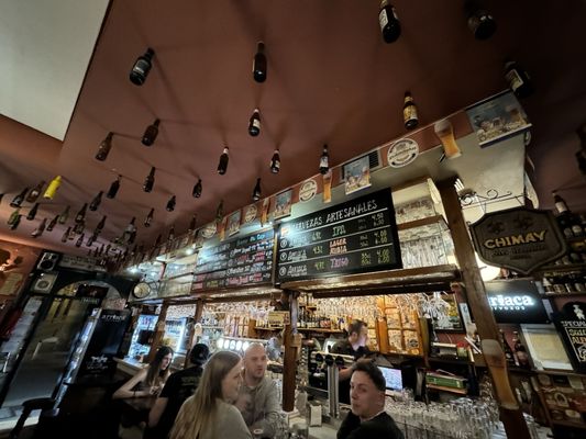 La Mayor Cervecería (Madrid) by null