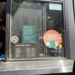 Starbucks - Drive thru