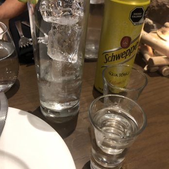 130 Grados - Gin and tonic. You buy one and they give you another. - Steakhouses Near Me - Mérida, YUC