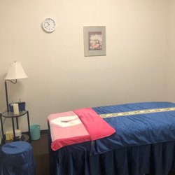 Pain Be Gone Massage Therapy - Pain Be Gone Massage Therapy Single Massage Studio