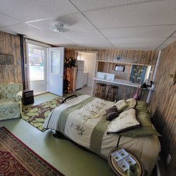 Northern Lights Beach Resort - Greed Cottage