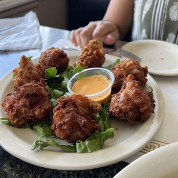 Costas Restaurant - Greek Near Me - Tarpon Springs, Florida