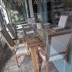 Homage - Seating