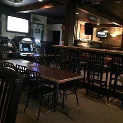 Crown & Hand Pub - Main room