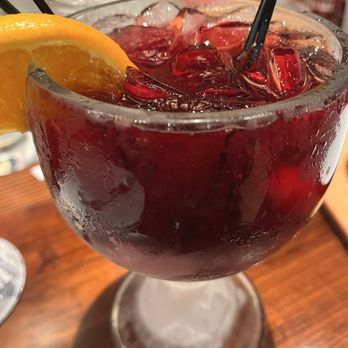 LongHorn Steakhouse - Sangria - Steakhouses Near Me - Leominster, Massachusetts