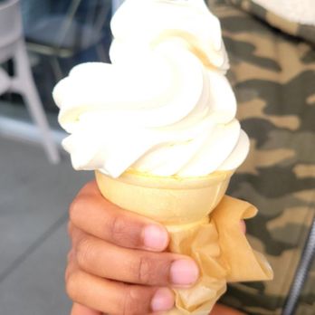 Roam Artisan Burgers - Soft serve - Burgers Near Me - San Ramon, California