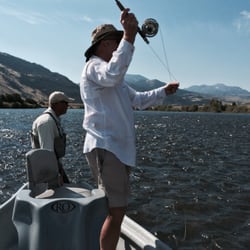 Montana Troutwranglers - Fishing the Yellowstone.