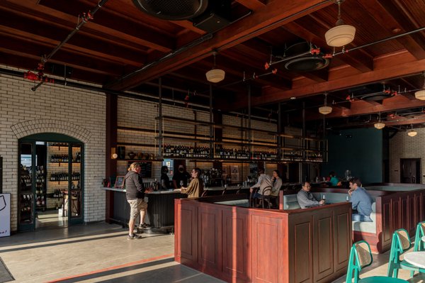 Ladder 4 Wine Bar by null