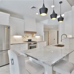 Kitchen Cabinet Outlet - Affordable and good quality kitchen cabinets