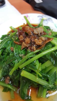 Huang Ji Braised Pork by null