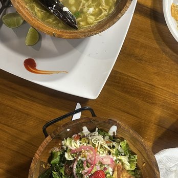 Huaco Eatery - steak bowl / pazole - Mexican Near Me - Waco, Texas