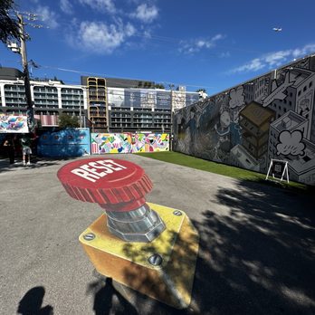 Wynwood Walls - Public Art Near Me - Miami, Florida Wynwood Walls - Public Art Near Me - Miami, Florida