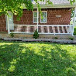 S&H Landscaping - Retaining wall blocks for flowerbed