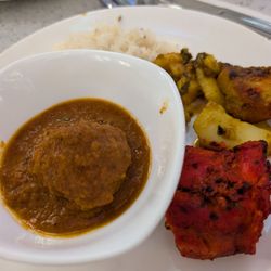 Kwality Grand Indian Buffet - Tandoori chicken and some curry mutton