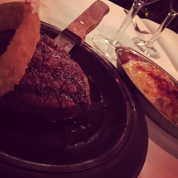 Beef 'N Bottle - The 10-ounce filet mignon ($43) cooked a perfect medium rare - Steakhouses Near Me - Charlotte, North Carolina Beef 'N Bottle - The 10-ounce filet mignon ($43) cooked a perfect medium rare - Steakhouses Near Me - Charlotte, North Carolina