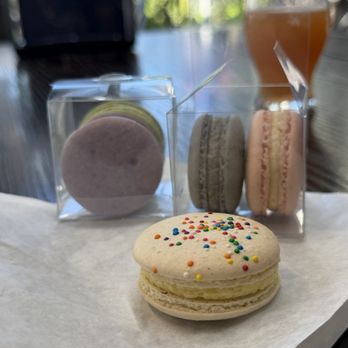Macadons - Macarons Near Me - Renton, Washington Macadons - Macarons Near Me - Renton, Washington
