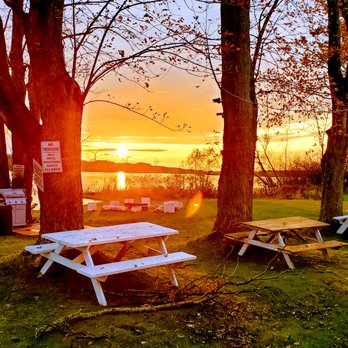 Riverview Motel - Hostels Near Me - Dunnville, Ontario Riverview Motel - Hostels Near Me - Dunnville, Ontario