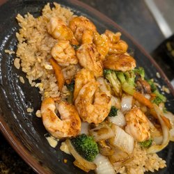 Toyo Japanese Sushi Bar & Hibachi - Shrimp Hibachi, cooked perfectly!