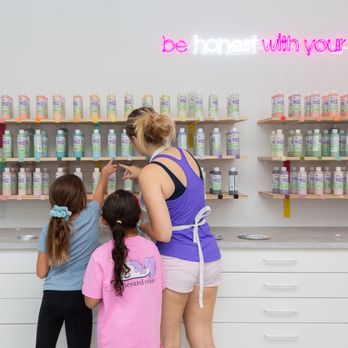 Honest Art - Art Classes Near Me - Ardsley, New York