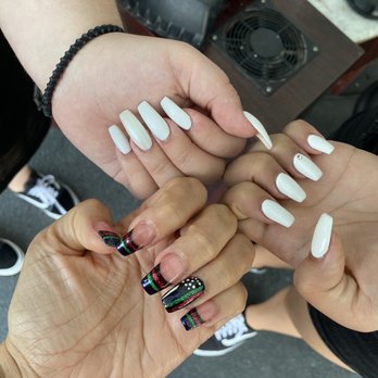 Gilroy Nails - Nail Salons Near Me - Gilroy, California