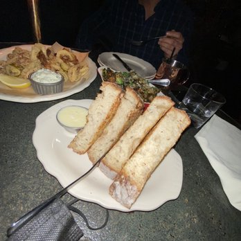 Gilt Bar - AMAZING bread - New American Near Me - Chicago, Illinois