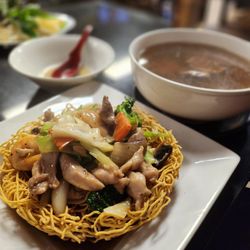 Pho Rex - Crispy egg noodle