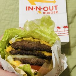 IN-N-OUT BURGER - Updated December 2025 - 337 Photos & 322 Reviews