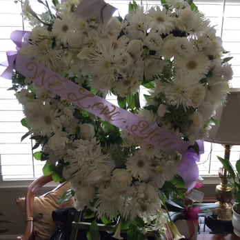In Full Bloom - Funeral Wreath - Florists Near Me - Fresno, California In Full Bloom - Funeral Wreath - Florists Near Me - Fresno, California