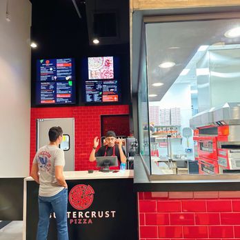 Buttercrust Pizza - Pizza Near Me - Oviedo, Florida