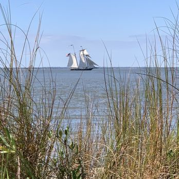 Driftwood Beach - Sailboat sailing out of the harbor between Jekyll and St Simons. - Beaches Near Me - Jekyll Island, Georgia Driftwood Beach - Sailboat sailing out of the harbor between Jekyll and St Simons. - Beaches Near Me - Jekyll Island, Georgia