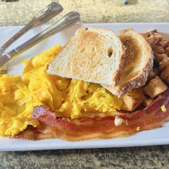 Fig Tree Cafe - American - Breakfast & Brunch Near Me - San Diego, California