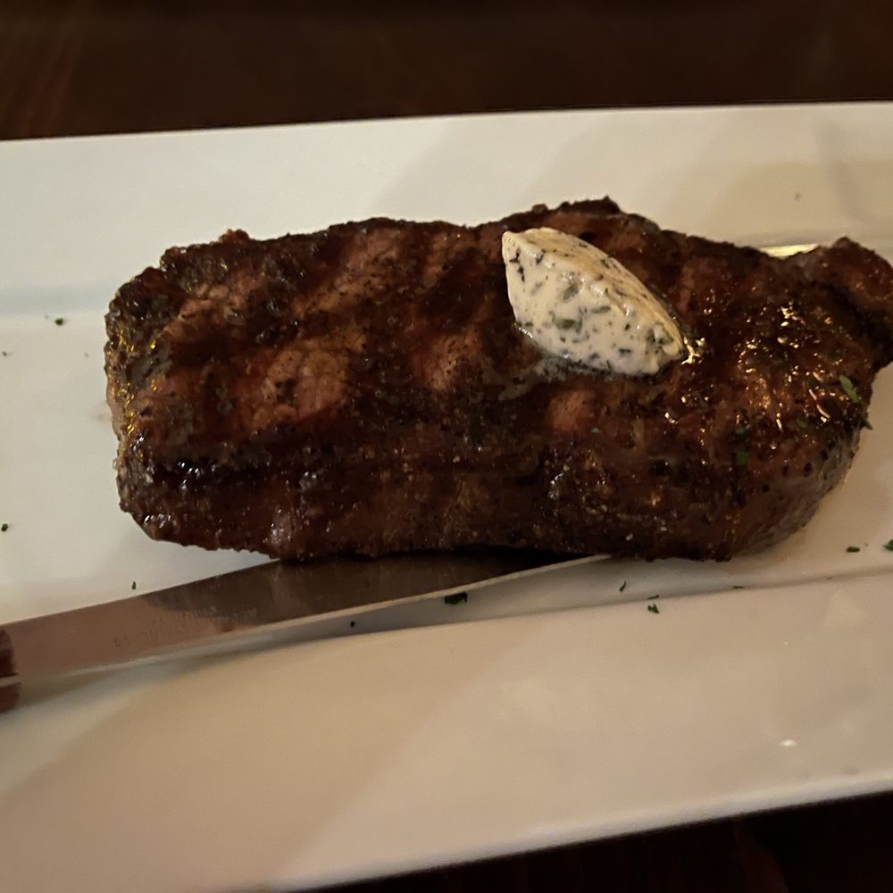 Flatiron Restaurant - Mouth watering 12oz Aged NY Strip - Steakhouses Near Me - Brooklyn, New York Flatiron Restaurant - Mouth watering 12oz Aged NY Strip - Steakhouses Near Me - Brooklyn, New York