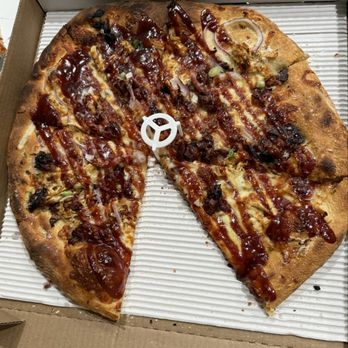 Dough Head Pizza - Smoking Dough Frazier (bbq chicken) - Pizza Near Me - Philadelphia, Pennsylvania Dough Head Pizza - Smoking Dough Frazier (bbq chicken) - Pizza Near Me - Philadelphia, Pennsylvania