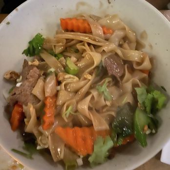 A Roi By Smiley Thai - Pad See Ew with Beef - Thai Near Me - Nashville, Tennessee
