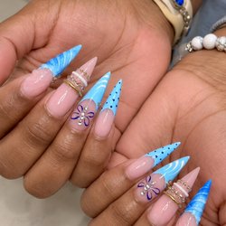 The X Nail