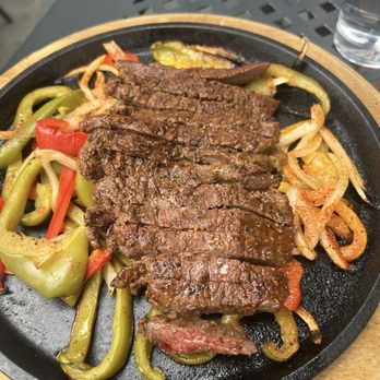 Pancho Poncho - Fajitas carnitas - Mexican Near Me - Denver, Colorado Pancho Poncho - Fajitas carnitas - Mexican Near Me - Denver, Colorado