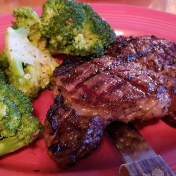 Big Pine Rooster - Ribeye - American Near Me - Big Pine Key, Florida