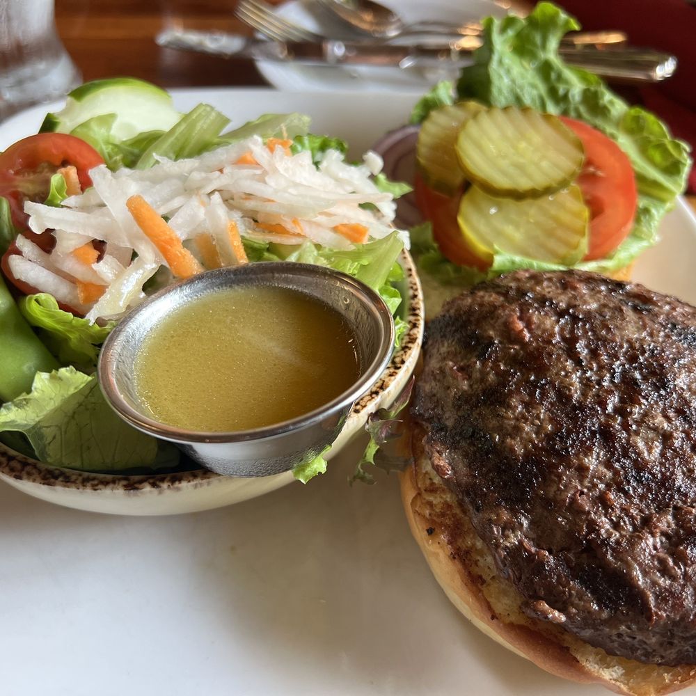 Kilauea Lodge Restaurant - Breakfast & Brunch Near Me - Volcano, Hawaii Kilauea Lodge Restaurant - Breakfast & Brunch Near Me - Volcano, Hawaii