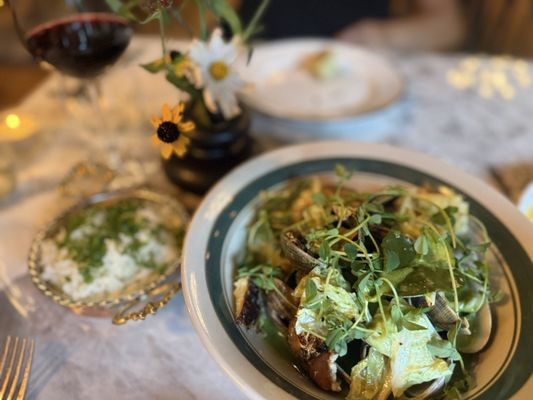 Songbird Parlour by null