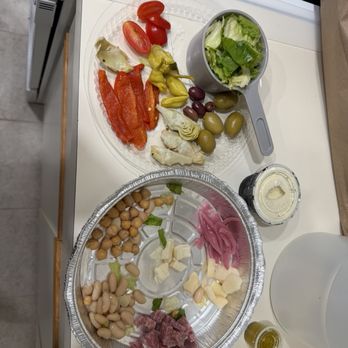 Mandolas Italian Kitchen - Chopped Chopped Italian Salad - Italian Near Me - Oldsmar, Florida