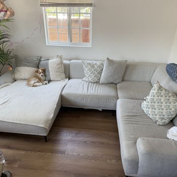 Upholstery Cleaning Experts - Before - Carpet Cleaning Near Me - Los Angeles, California Upholstery Cleaning Experts - Before - Carpet Cleaning Near Me - Los Angeles, California