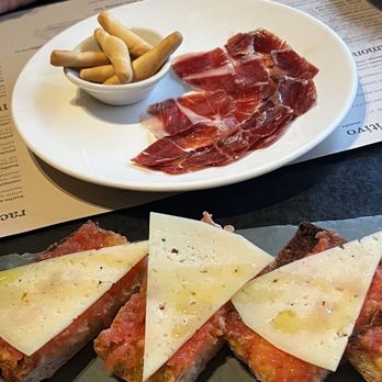 Cúrate - Pan con Tomate with Manchego Cheese Jamon Iberico Fermin - Tapas Bars Near Me - Asheville, North Carolina Cúrate - Pan con Tomate with Manchego Cheese Jamon Iberico Fermin - Tapas Bars Near Me - Asheville, North Carolina
