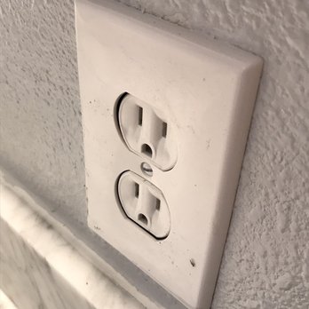 Calannzai Construction - Aren't the outlets supposed to be flush with the face plates? Had to point this out to have them fix. - General Contractors Near Me Calannzai Construction - Aren't the outlets supposed to be flush with the face plates? Had to point this out to have them fix. - General Contractors Near Me